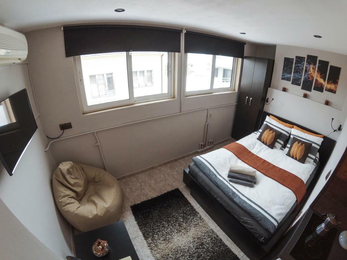 5 Corners Apartment Sofia